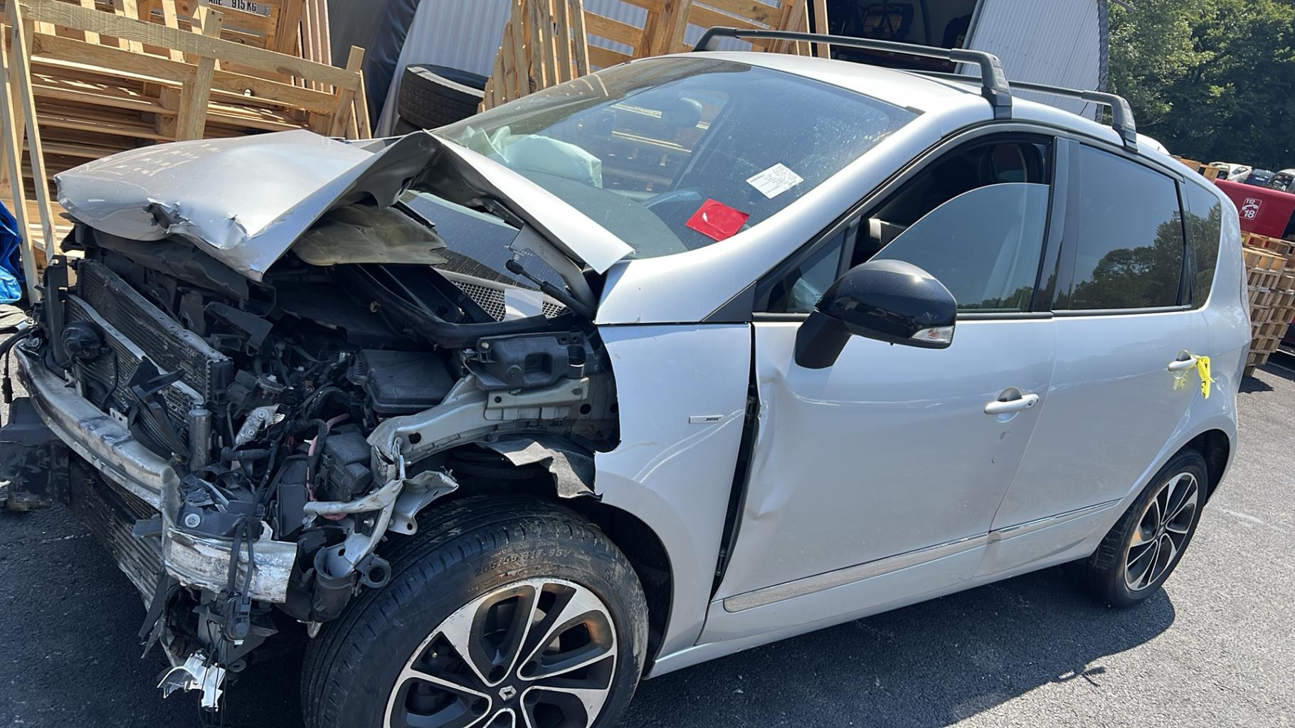 Feu arriere secondaire droit (feux) RENAULT SCENIC 3 PHASE 3 Diesel image 2