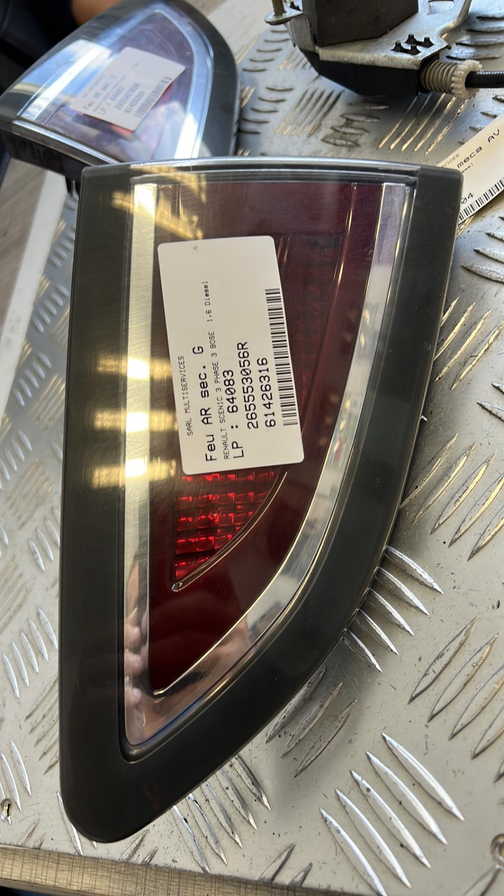 Feu arriere secondaire gauche (feux) RENAULT SCENIC 3 PHASE 3 Diesel image 1