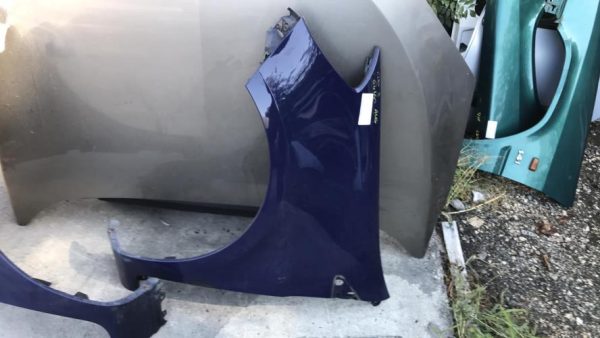 Aile avant gauche RENAULT CLIO 3 PHASE 1 BREAK Diesel image 2