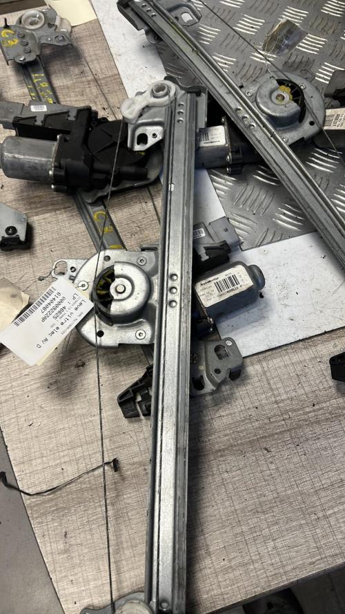 Leve vitre electrique avant droit CITROEN C3 1 PHASE 1 ESS image 1
