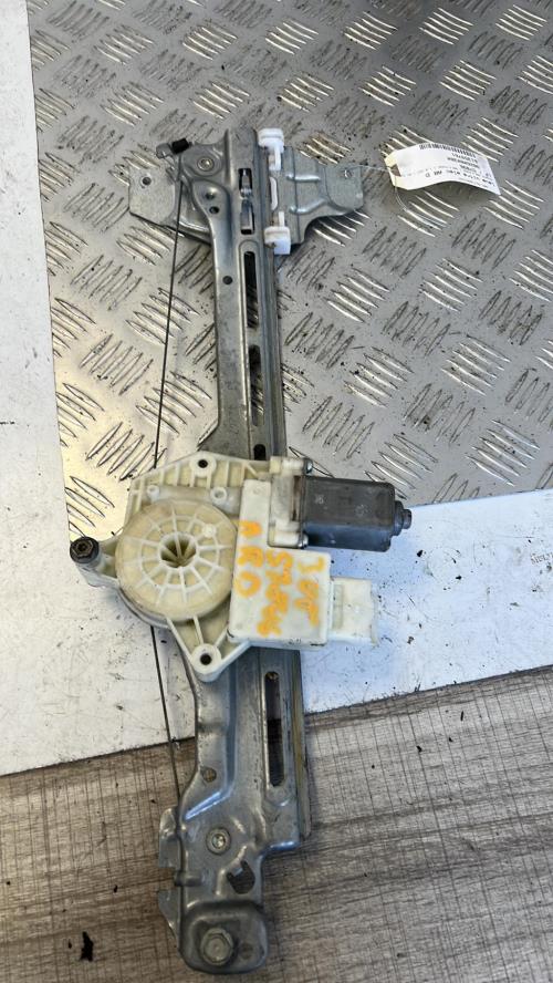 Leve vitre electrique arriere droit PEUGEOT 308 2 PHASE 1 Diesel image 1