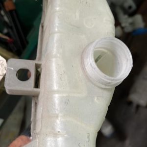 Vase d'expansion RENAULT CLIO 3 PHASE 1 BREAK Diesel image 1