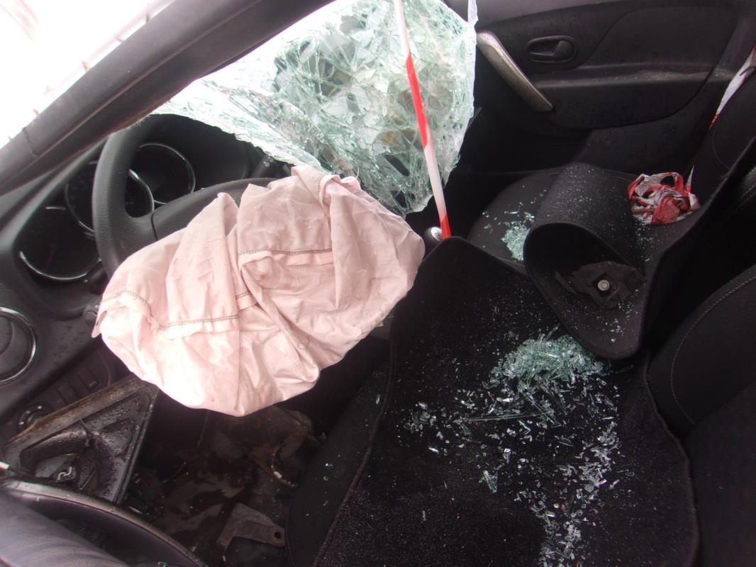 Leve vitre mecanique arriere droit DACIA SANDERO 2 PHASE 1 Essence image 3