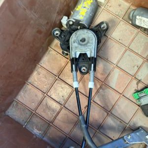 Leve vitre electrique avant droit PEUGEOT 306 PHASE 1 Diesel image 1