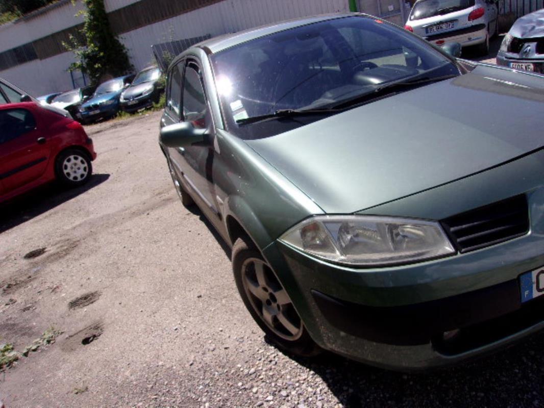 Vitre avant droit RENAULT MEGANE 2 PHASE 1 Diesel image 4