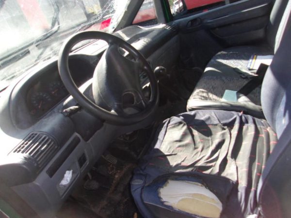 Vitre avant gauche FIAT SCUDO 1 PHASE 1 Diesel image 2