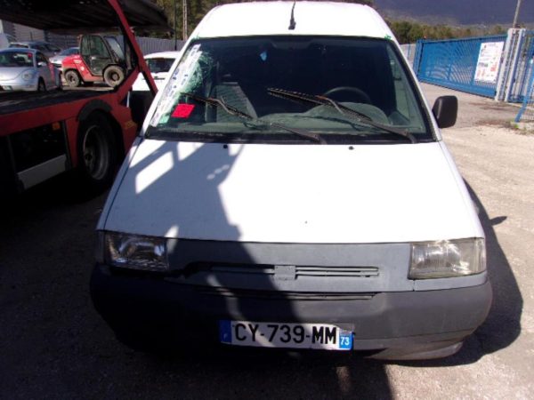 Vitre avant gauche FIAT SCUDO 1 PHASE 1 Diesel image 3