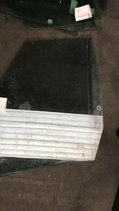 Vitre avant gauche FIAT SCUDO 1 PHASE 1 Diesel image 1