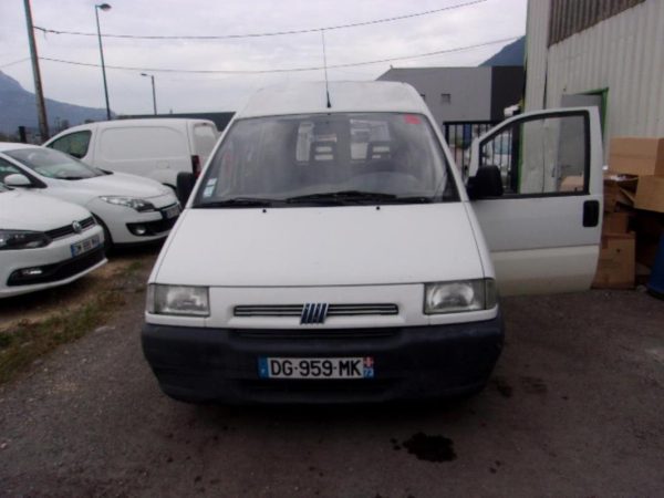 Vitre avant gauche FIAT SCUDO 1 PHASE 1 Diesel image 5