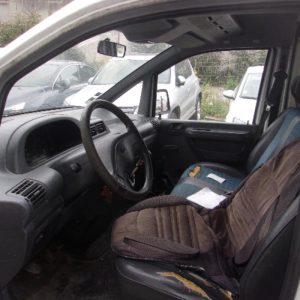 Vitre avant droit NISSAN MICRA 3 PHASE 3 Essence image 1