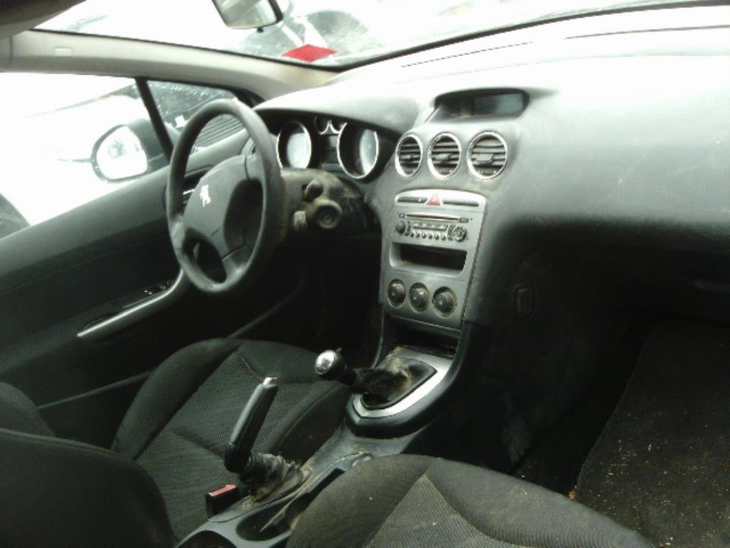 Vitre avant gauche NISSAN MICRA 3 PHASE 3 Essence image 1