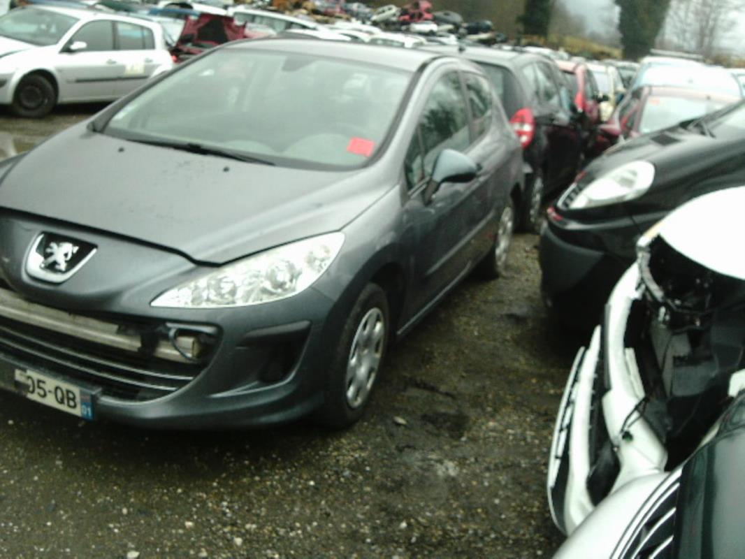 Vitre avant gauche NISSAN MICRA 3 PHASE 3 Essence image 4