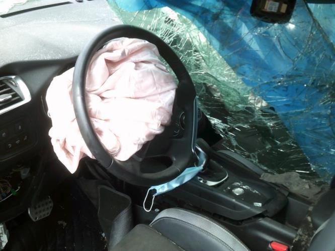 Vitre avant droit DS DS4 1 PHASE 2 Essence image 6