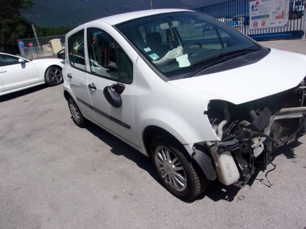 Vitre arriere droit RENAULT MODUS PHASE 1 Diesel image 4