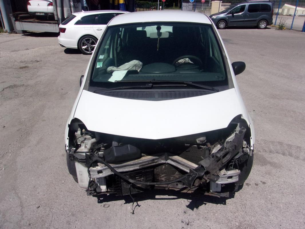 Vitre arriere droit RENAULT MODUS PHASE 1 Diesel image 6