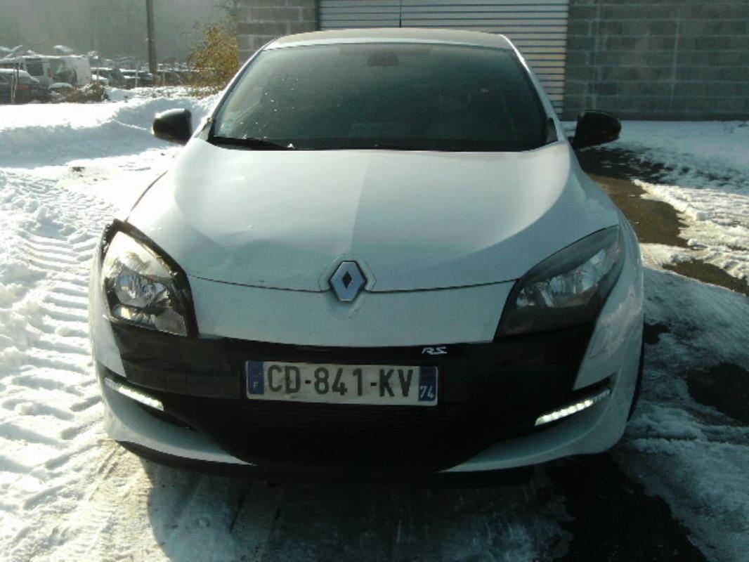 Vitre avant droit PEUGEOT 207 PHASE 1 Diesel image 2