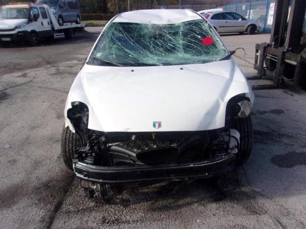 Vitre avant gauche ALFA ROMEO MITO PHASE 2 Essence image 6