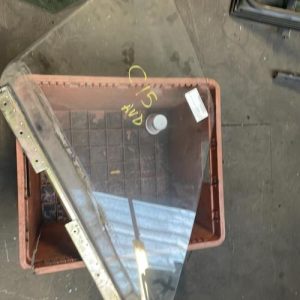 Vitre avant droit CITROEN C1 1 PHASE 2 ESS image 1