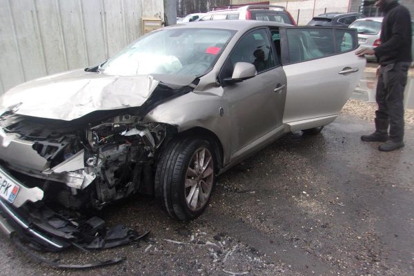 Moteur essuie glace avant RENAULT MEGANE 3 PHASE 1 Diesel image 4