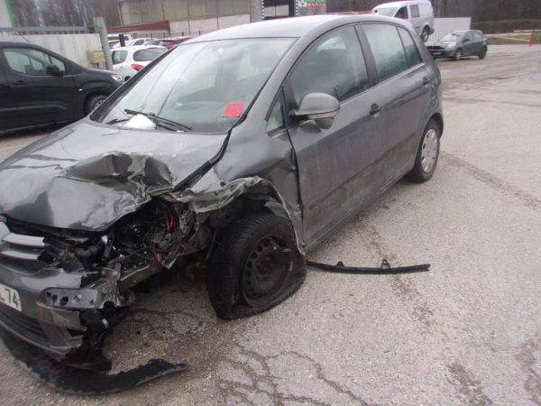 Moteur essuie glace avant VOLKSWAGEN GOLF PLUS PHASE 1 Diesel image 3