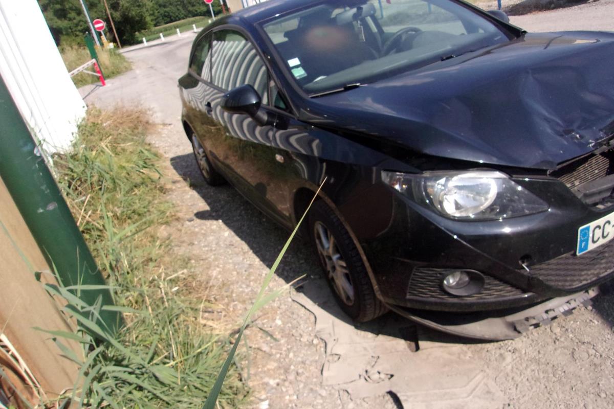 Moteur essuie glace avant SEAT IBIZA 4 PHASE 2 Diesel image 10