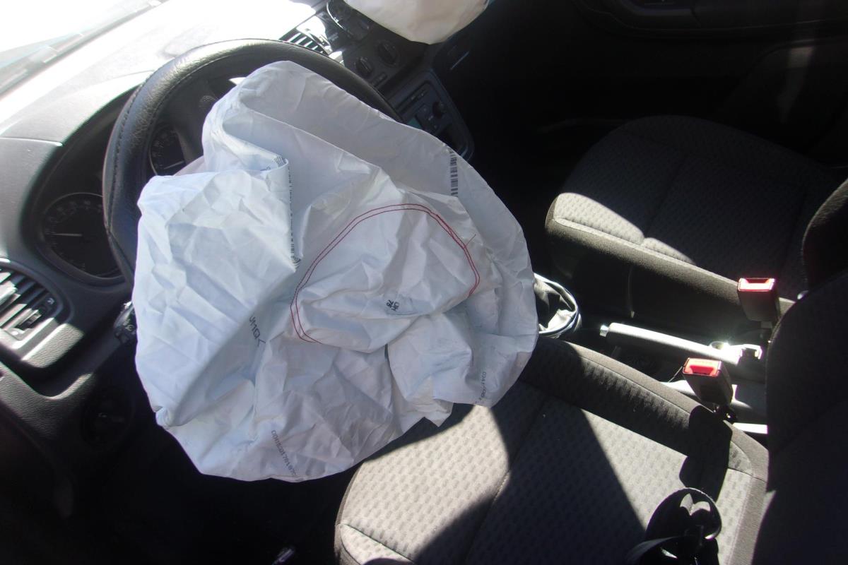 Moteur essuie glace avant SKODA FABIA 2 PHASE 2 Diesel image 3