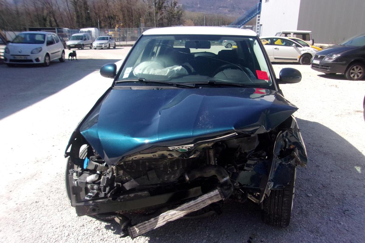 Moteur essuie glace avant SKODA FABIA 2 PHASE 2 Diesel image 6