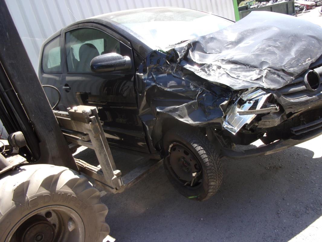 Moteur essuie glace avant VOLKSWAGEN FOX Essence image 4