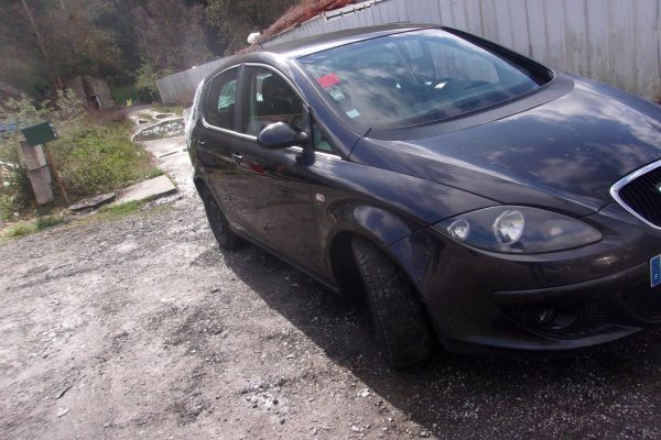 Moteur essuie glace arriere RENAULT KANGOO 1 PHASE 2 Diesel image 1