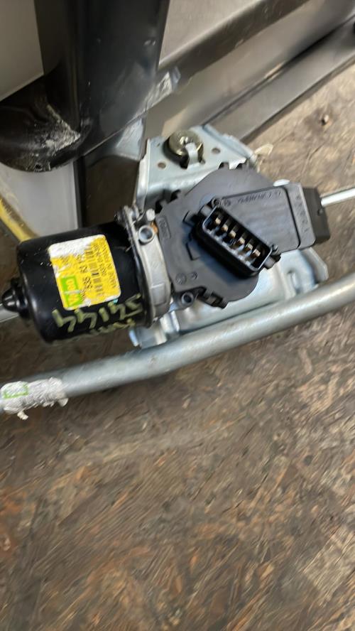 Moteur essuie glace avant RENAULT KANGOO 1 PHASE 2 Diesel image 2