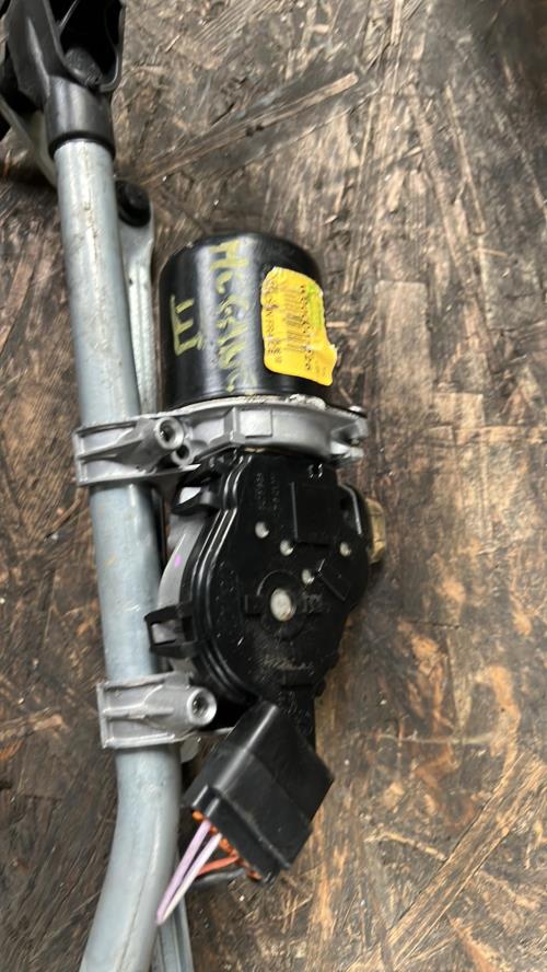 Moteur essuie glace avant RENAULT MEGANE 3 PHASE 1 GAZOLE image 1