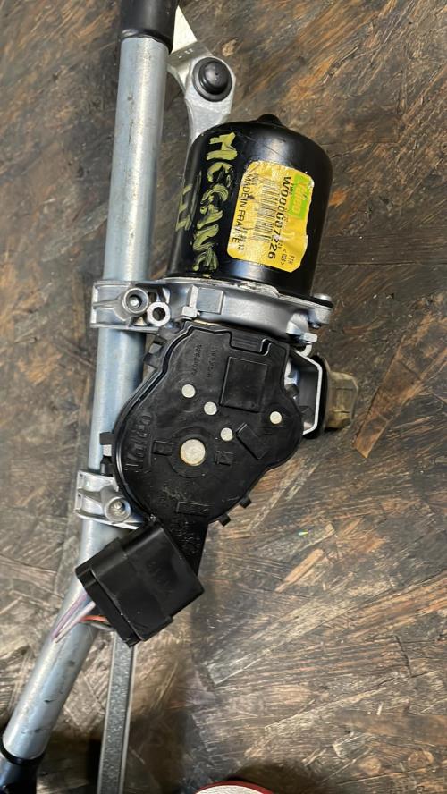 Moteur essuie glace avant RENAULT MEGANE 3 PHASE 1 GAZOLE image 2