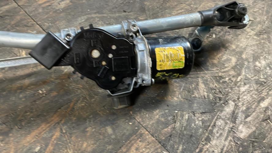 Moteur essuie glace avant RENAULT MEGANE 3 PHASE 1 GAZOLE image 2