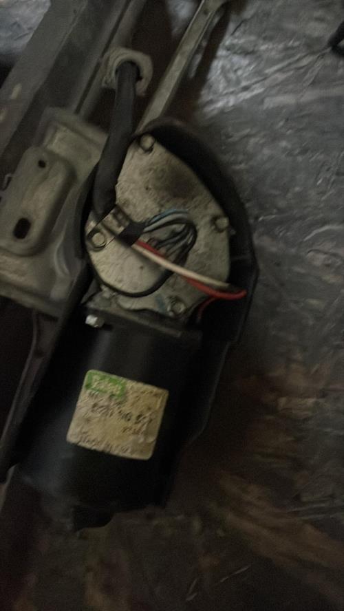 Moteur essuie glace avant RENAULT CLIO 2 PHASE 2 Diesel image 1