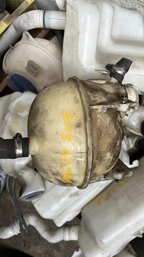 Vase d'expansion PEUGEOT 205 PHASE 2 Diesel image 1