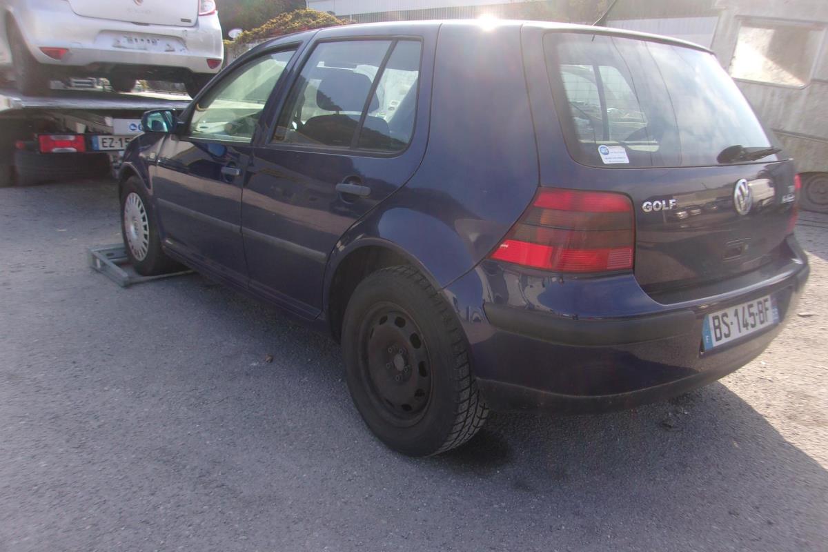 Serrure avant droit VOLKSWAGEN GOLF 4 Diesel image 3