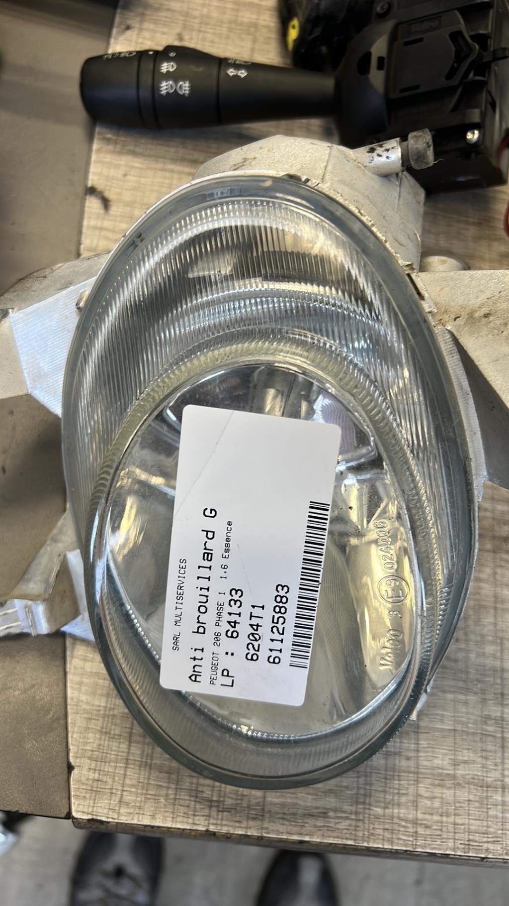 Anti brouillard gauche (feux) PEUGEOT 206 PHASE 1 Essence image 1