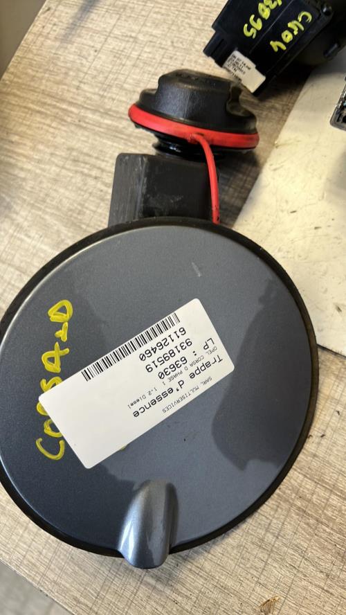 Trappe d'essence OPEL CORSA D PHASE 1 Diesel image 1