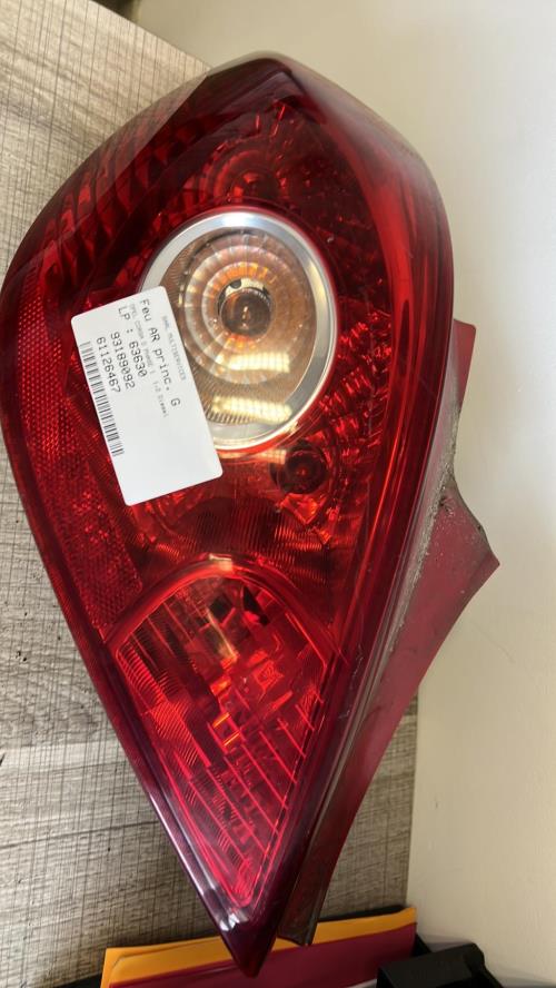 Feu arriere principal gauche (feux) OPEL CORSA D PHASE 1 Diesel image 1