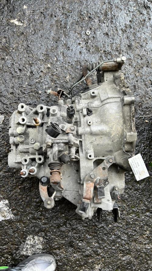 Boite de vitesses MITSUBISHI CARISMA PHASE 1 Essence image 1