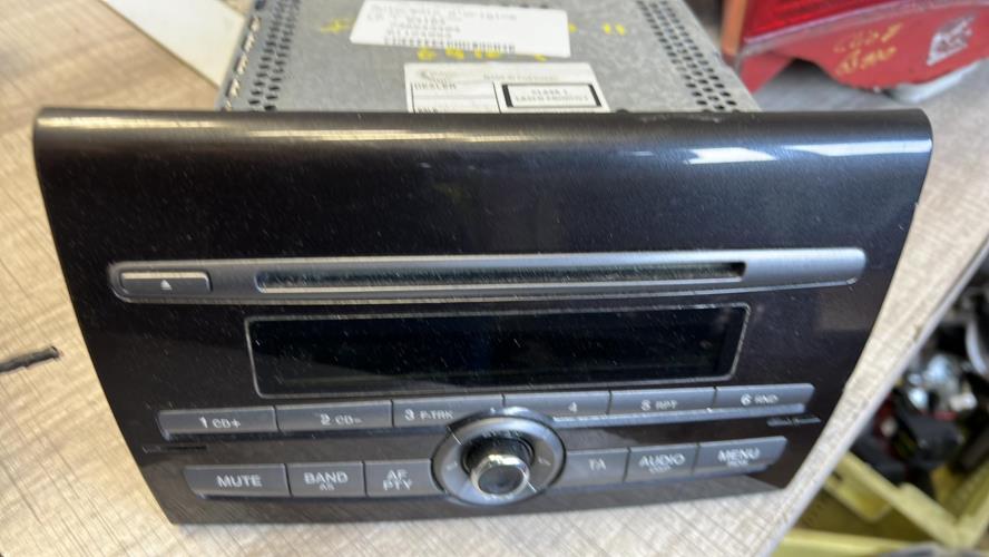 Autoradio d'origine FIAT BRAVO 2 Diesel image 1