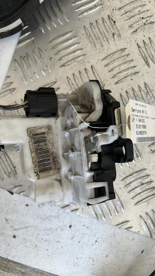 Serrure avant gauche FIAT PANDA 2 PHASE 2 Essence image 1