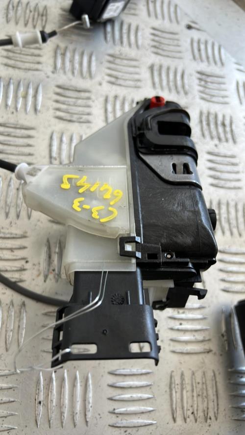 Serrure arriere droit CITROEN C3 3 PHASE 1 Essence image 1