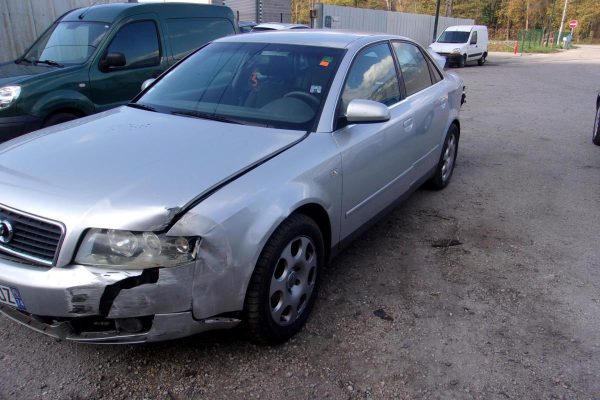 Pompe à carburant AUDI A4 2 PHASE 1 ESS image 4