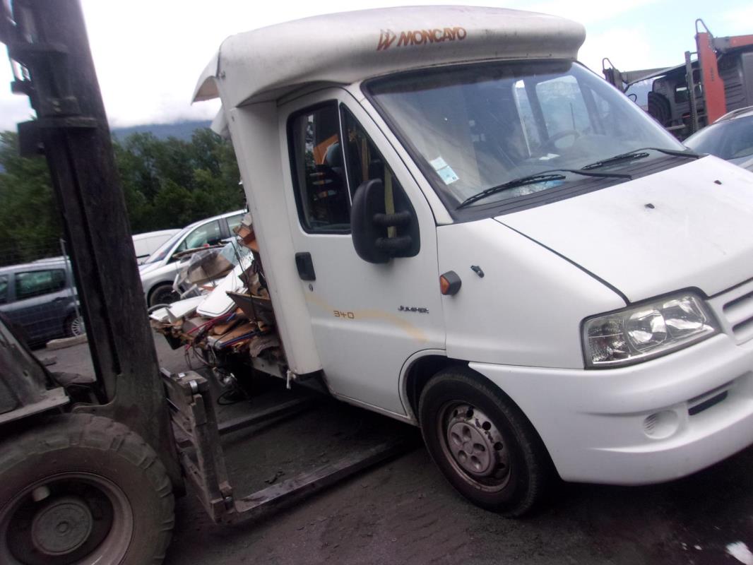 Leve vitre electrique avant droit MONCAYO CAMPING CAR GAZOLE image 5