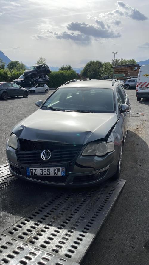 Retroviseur gauche VOLKSWAGEN PASSAT 5 BREAK Diesel image 2