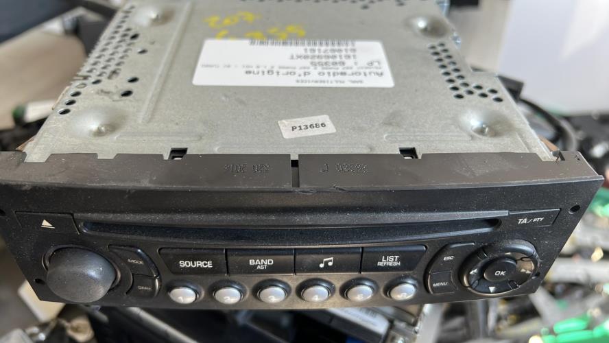 Autoradio d'origine PEUGEOT 207 PHASE 2 Diesel image 1