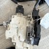 Serrure avant droit VOLKSWAGEN PASSAT 5 BREAK Diesel image 1