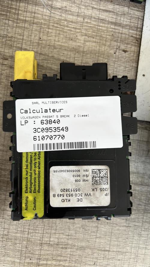 Calculateur VOLKSWAGEN PASSAT 5 BREAK Diesel image 1