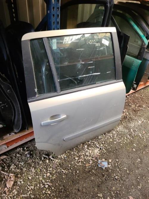 Porte avant droit VAUXHALL ZAFIRA A PHASE 1 Essence image 2